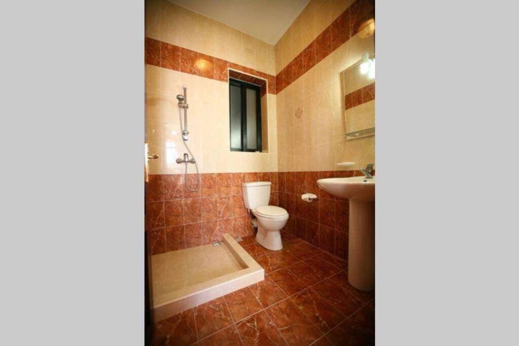 Spacious Apartment In Marsalforn, Gozo المظهر الخارجي الصورة